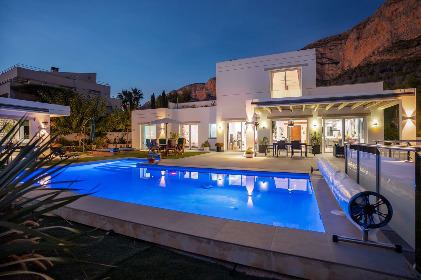 5 bedroom Villa for sale in Javea / Xabia with pool garage - € 1,890,000 (Ref: 9432490)