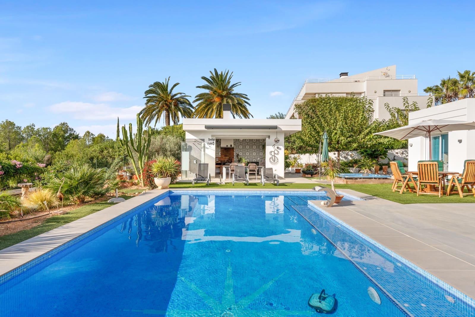 5 bedroom Villa for sale in Javea / Xabia with pool garage - € 1,890,000 (Ref: 9432490)