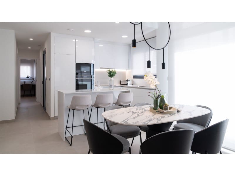 2 sypialnia Apartament na sprzedaż w Benidorm z basenem - 640 000 € (Ref: 9549822)