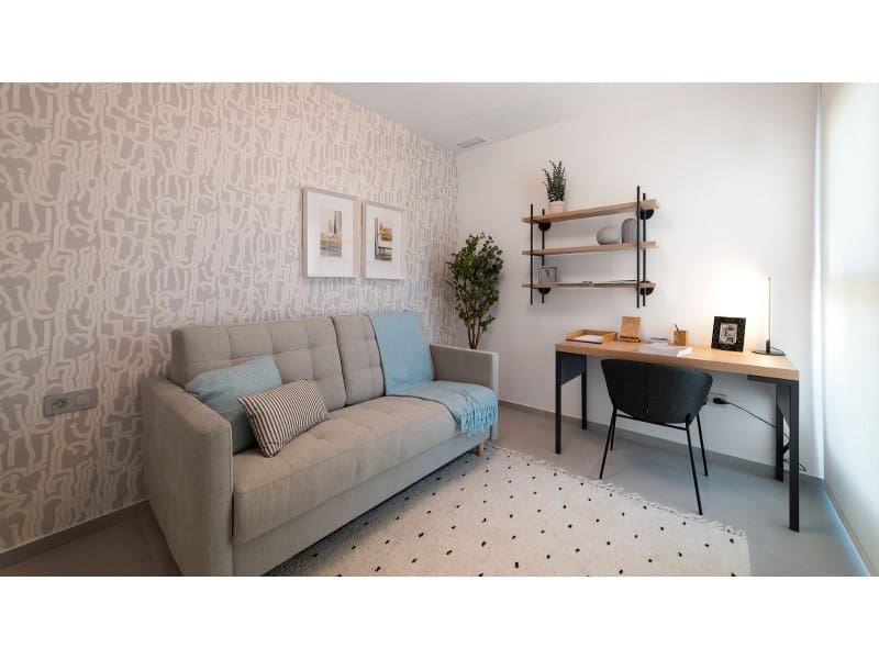 3 bedroom Apartment for sale in Benidorm with pool - € 800,000 (Ref: 9549823)