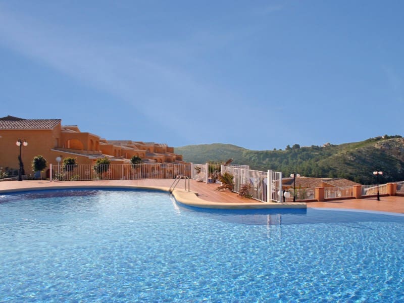 2 bedroom Apartment for sale in Cumbre del Sol with pool - € 476,000 (Ref: 9549846)
