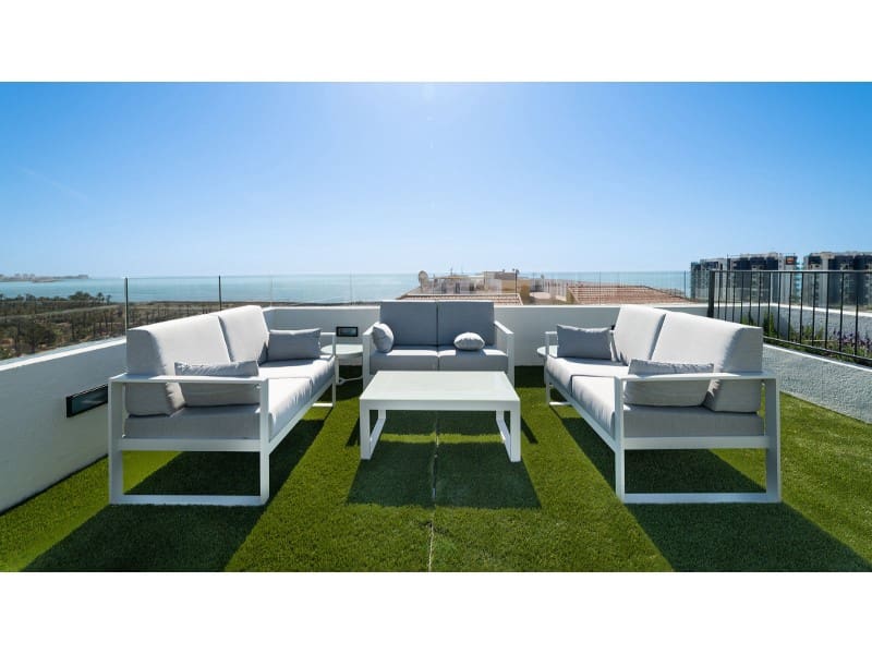 3 quarto Apartamento para venda em Punta Prima - 880 000 € (Ref: 9582910)