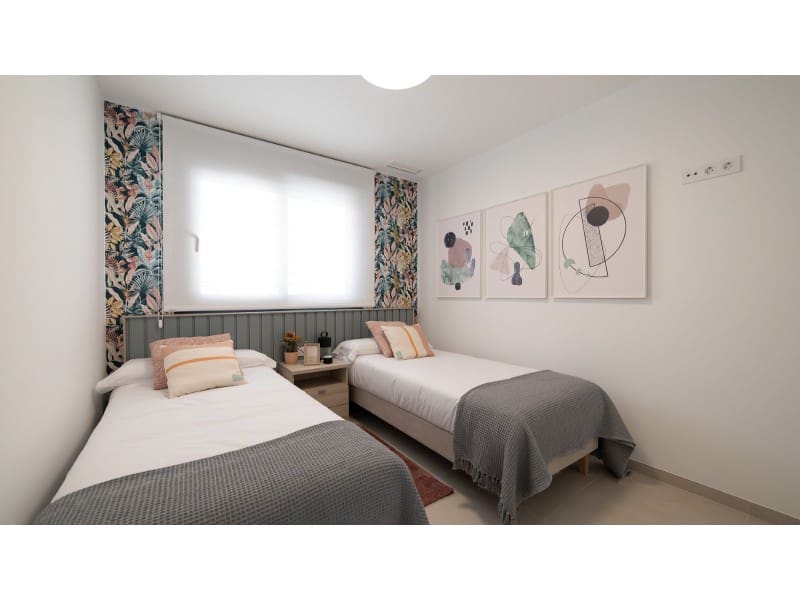 3 quarto Apartamento para venda em Punta Prima - 880 000 € (Ref: 9582910)