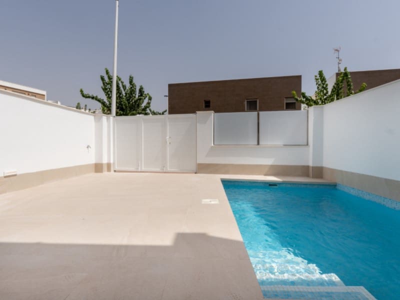 3 soverom Villa til salgs i San Pedro del Pinatar med svømmebasseng - € 389 000 (Ref: 9599365)