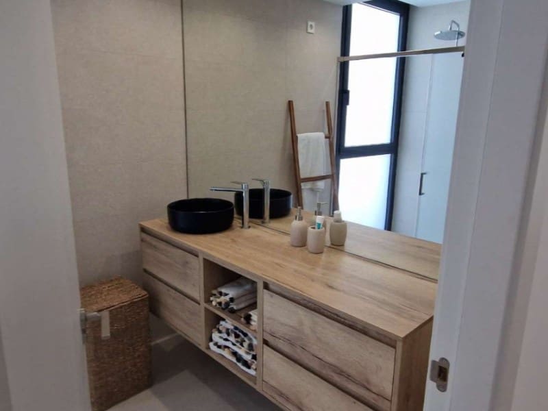 3 Zimmer Apartment zu verkaufen in Monforte del Cid mit Pool - 445.000 € (Ref: 9627539)