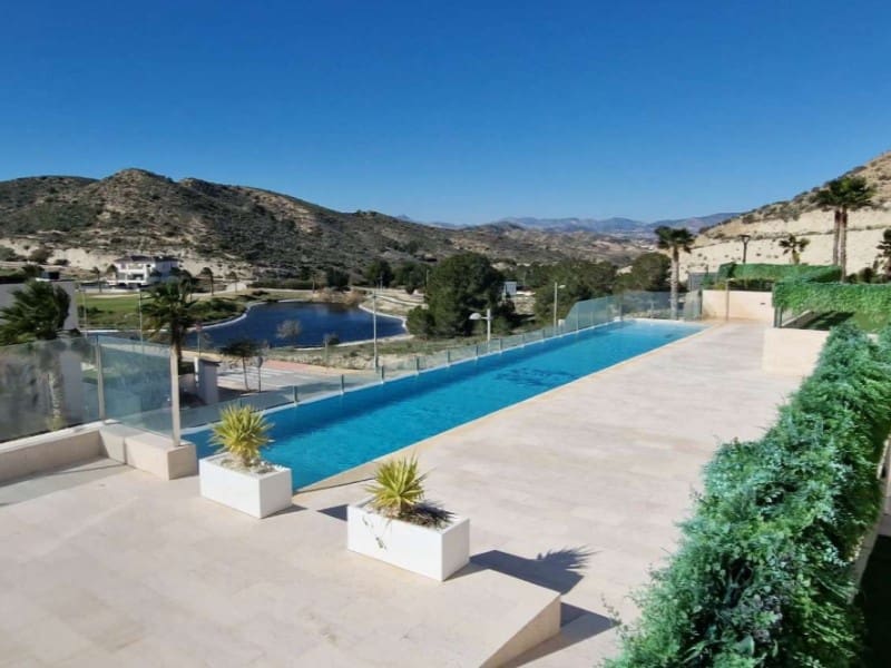 3 Zimmer Apartment zu verkaufen in Monforte del Cid mit Pool - 445.000 € (Ref: 9627539)