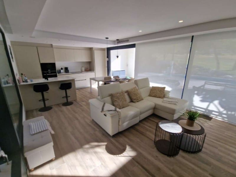 3 bedroom Villa for sale in Monforte del Cid with pool - € 795,000 (Ref: 9627540)