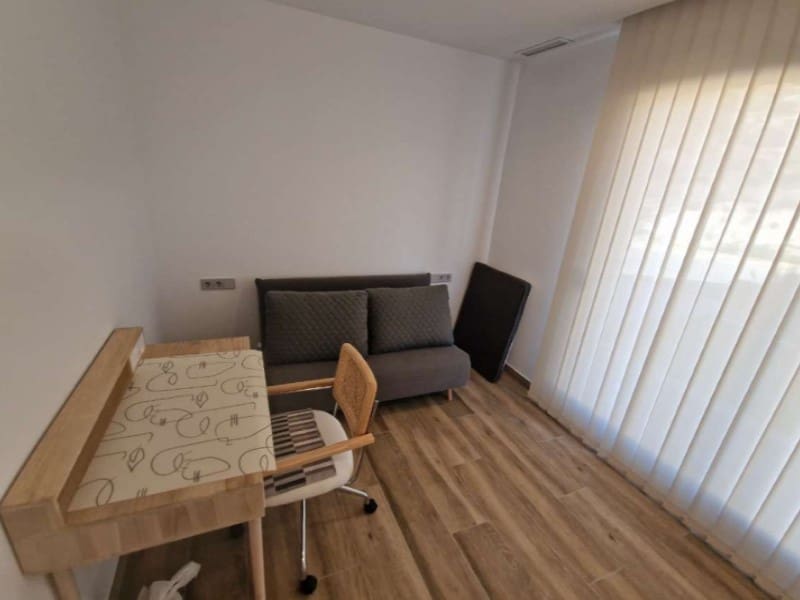 3 bedroom Villa for sale in Monforte del Cid with pool - € 795,000 (Ref: 9627540)