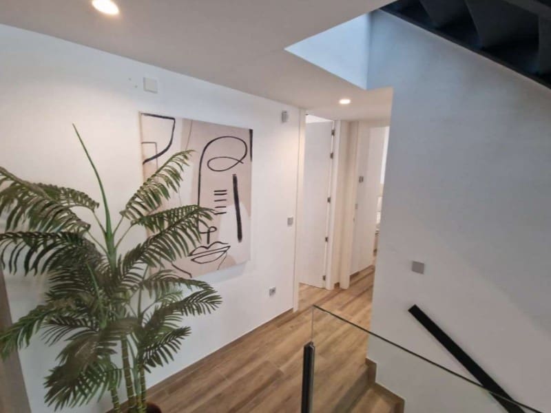 3 makuuhuone Huvila myytävänä paikassa Monforte del Cid mukana uima-altaan - 795 000 € (Ref: 9627541)