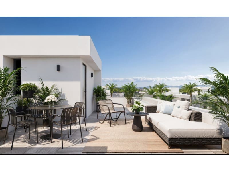 3 bedroom Villa for sale in Dolores De Pacheco with pool - € 756,000 (Ref: 9627548)