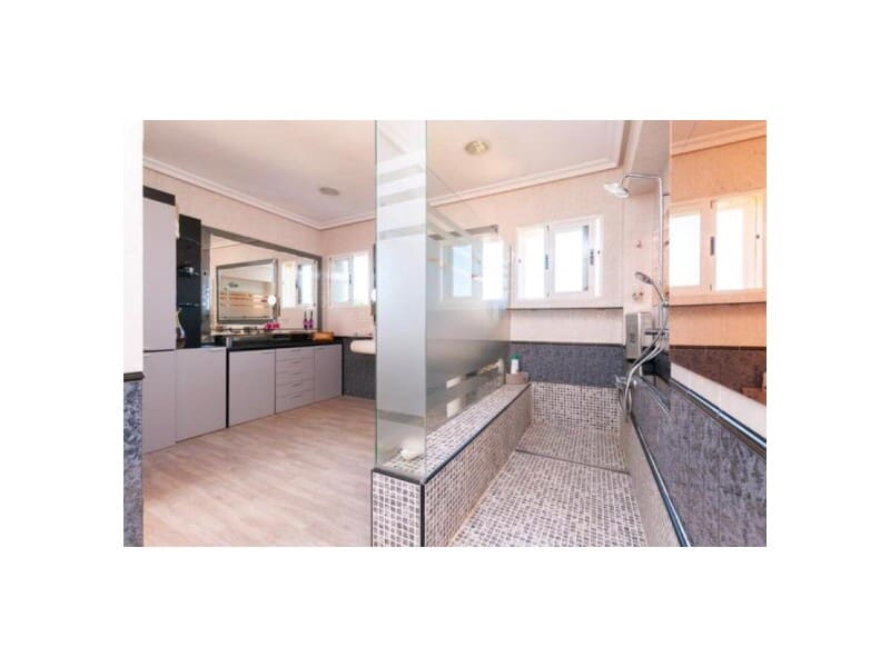 4 bedroom Villa for sale in La Mata - € 1,150,000 (Ref: 9783199)