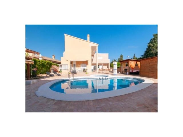 4 sovrum Villa till salu i La Mata, Torrevieja - 1 150 000 € (Ref: 9783199)