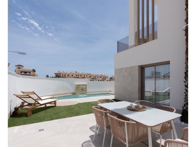 3 makuuhuone Omakotitalo myytävänä paikassa Las Lomas de Rame - Bahía Bella, Los Alcázares mukana uima-altaan - 670 000 € (Ref: 9824839)