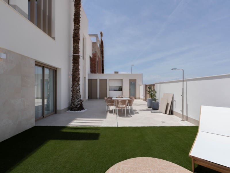 3 chambre Maison de Ville à vendre à Los Alcazares avec piscine - 465 000 € (Ref: 9824845)