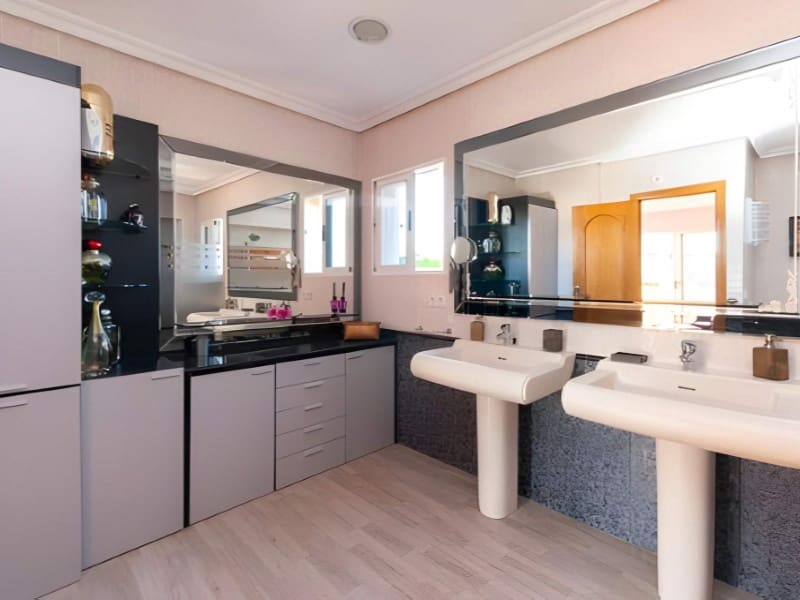 4 soverom Villa til salgs i La Mata - € 1 205 500 (Ref: 9828855)