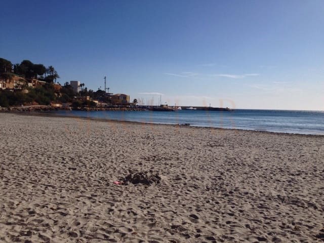 Tomt till salu i Cabo Roig, Orihuela - 670 000 € (Ref: 9947457)