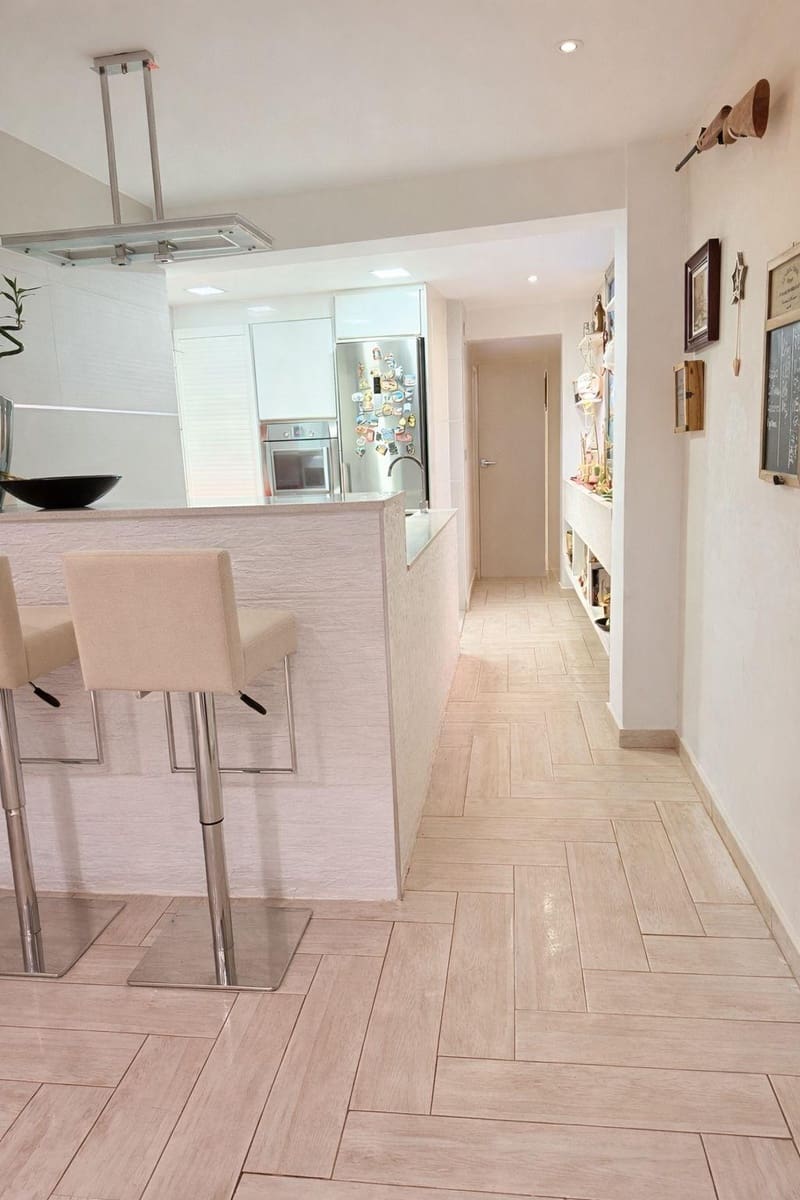 2 sypialnia Mieszkanie na sprzedaż w Miasto Walencja - 255 000 € (Ref: 10081298)