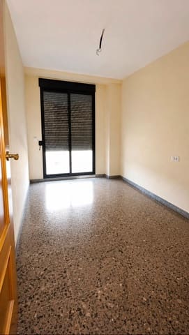 3 sovrum Lägenhet till salu i Benicalap, Valencia stad med garage - 340 000 € (Ref: 10081299)