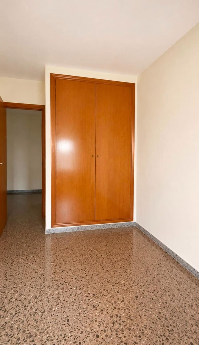 3 sovrum Lägenhet till salu i Valencia stad med garage - 340 000 € (Ref: 10081299)