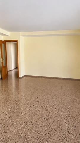 3 sovrum Lägenhet till salu i Benicalap, Valencia stad med garage - 340 000 € (Ref: 10081299)