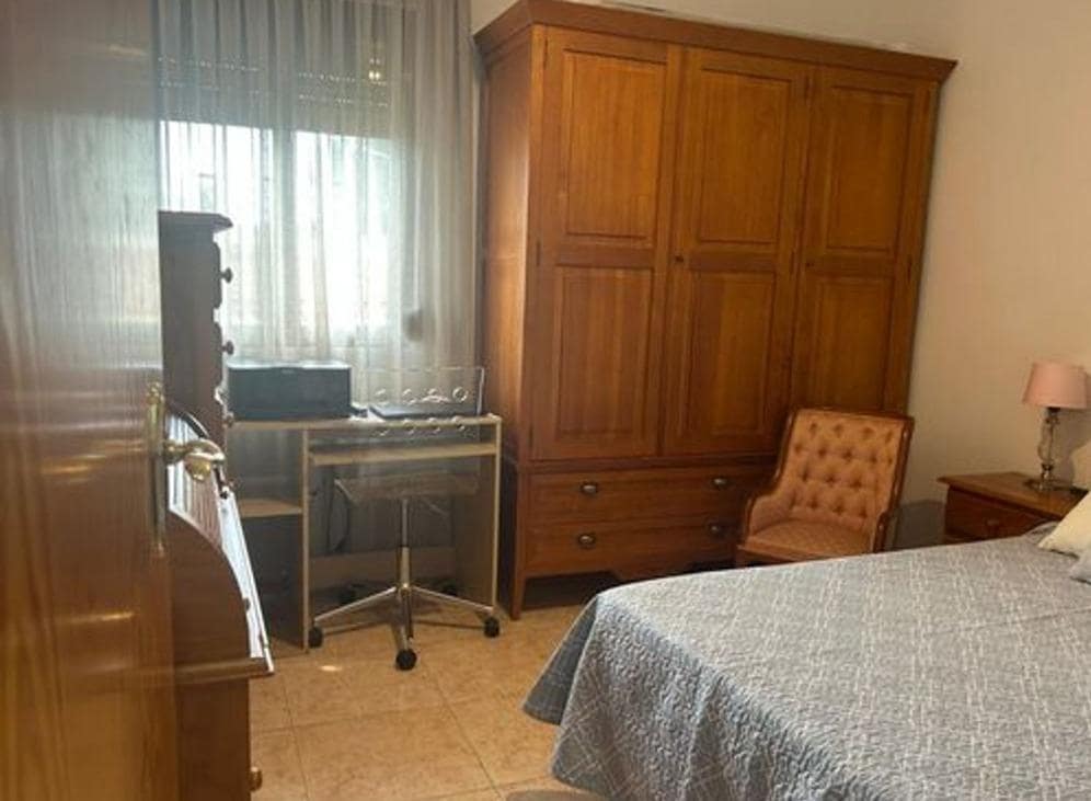 Chalet de 4 habitaciones en Bétera en venta con piscina - 550.000 € (Ref: 10081302)