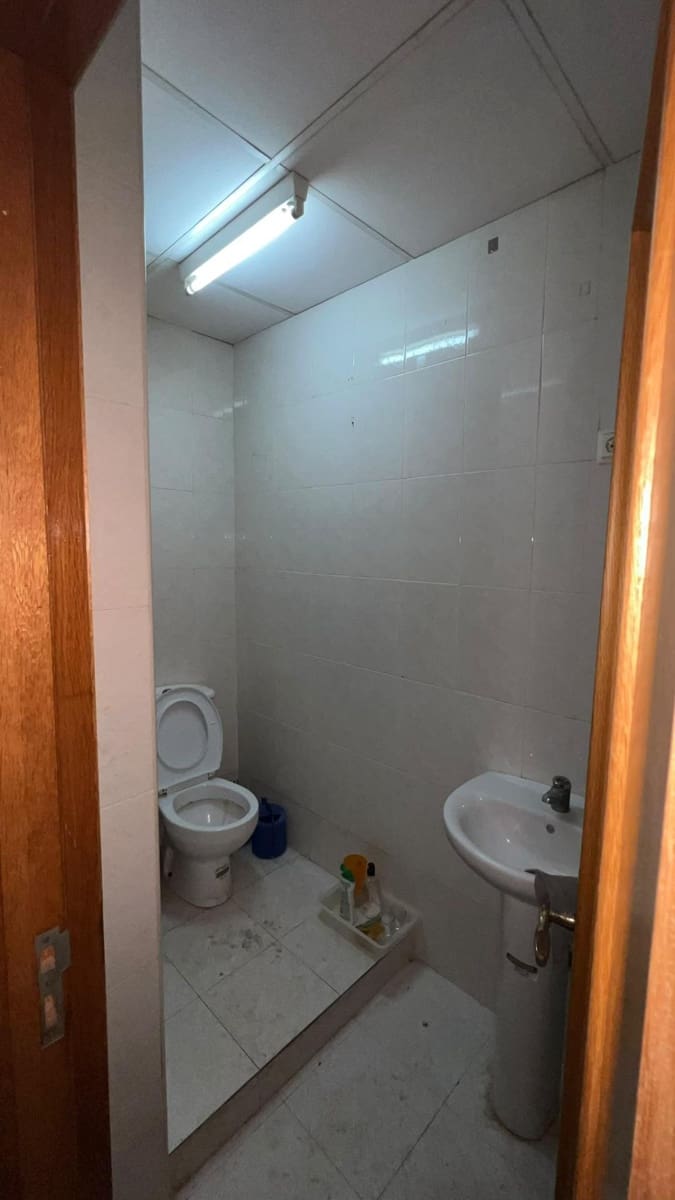 Kaupallinen myytävänä paikassa Valencia kaupunki - 450 000 € (Ref: 10081304)