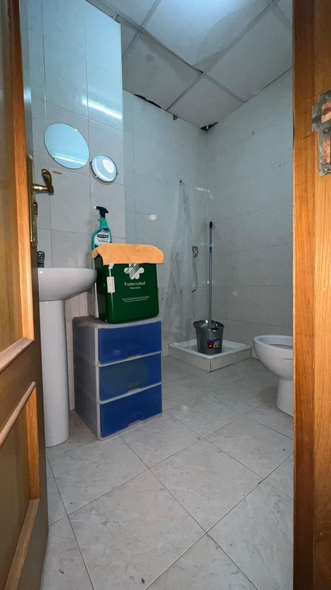 Kaupallinen myytävänä paikassa Valencia kaupunki - 450 000 € (Ref: 10081304)