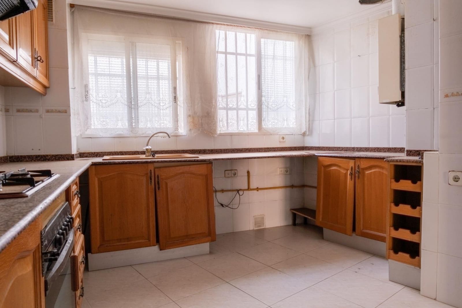 3 sypialnia Apartament na sprzedaż w Xirivella - 230 000 € (Ref: 10081305)