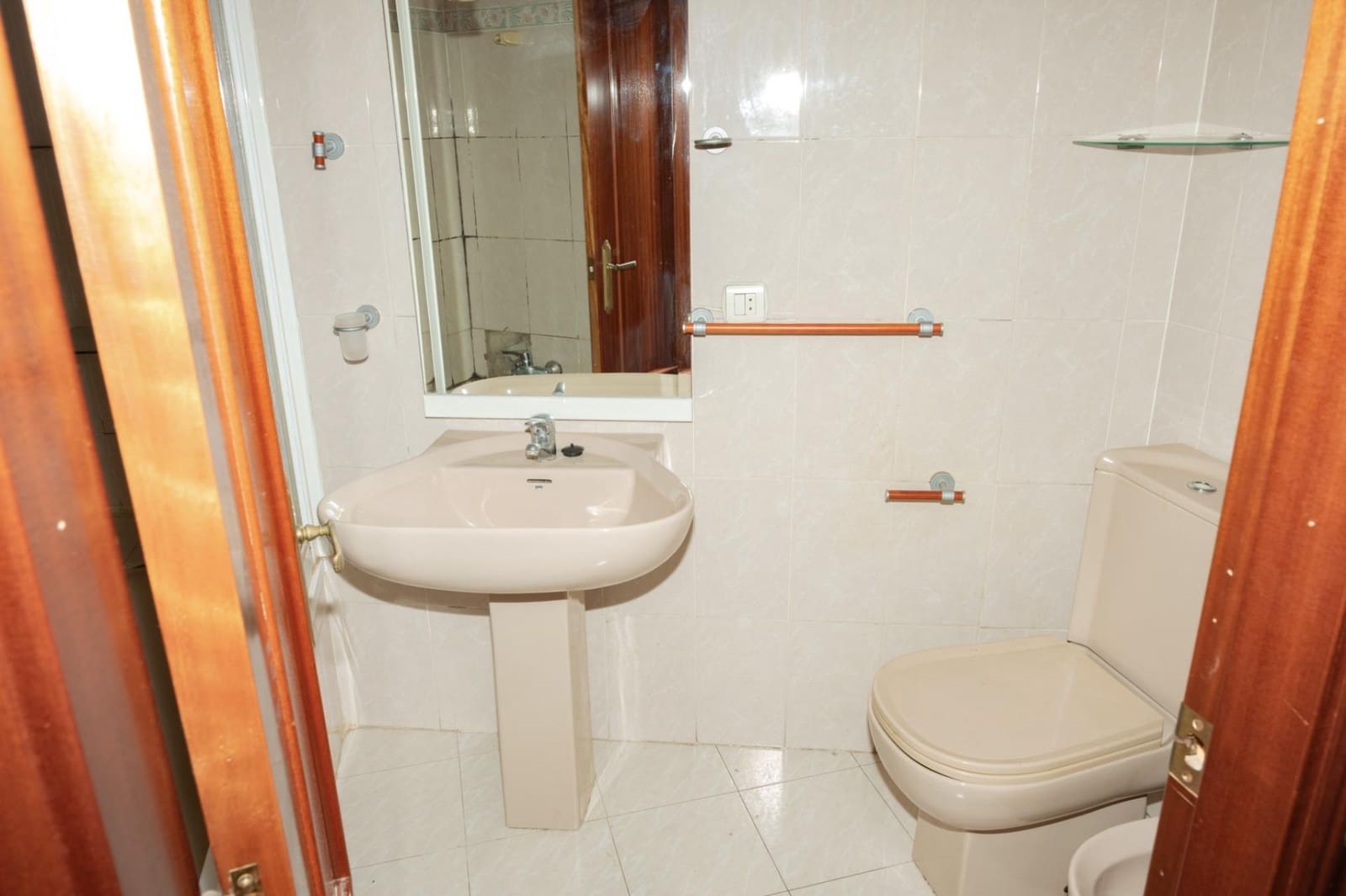 3 sypialnia Apartament na sprzedaż w Xirivella - 230 000 € (Ref: 10081305)