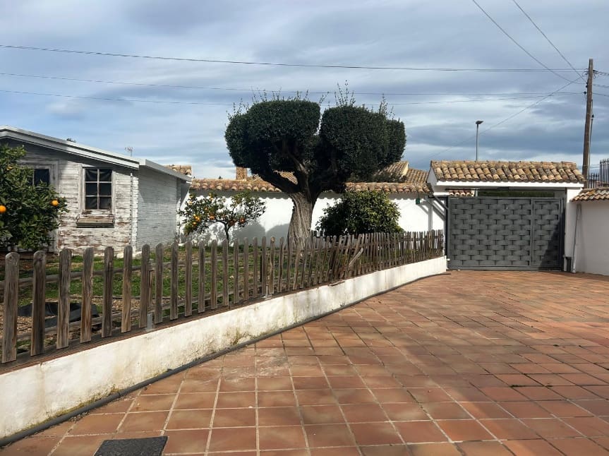 4 sypialnia Willa na sprzedaż w Naquera z basenem garażem - 700 000 € (Ref: 9571881)