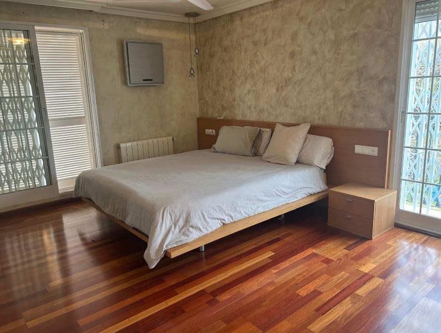 4 sypialnia Willa na sprzedaż w Naquera z basenem garażem - 700 000 € (Ref: 9571881)