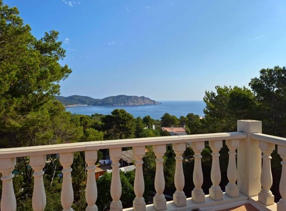 4 slaapkamer Villa te koop in Santa Eulalia / Santa Eularia met garage - € 2.000.000 (Ref: 9583453)