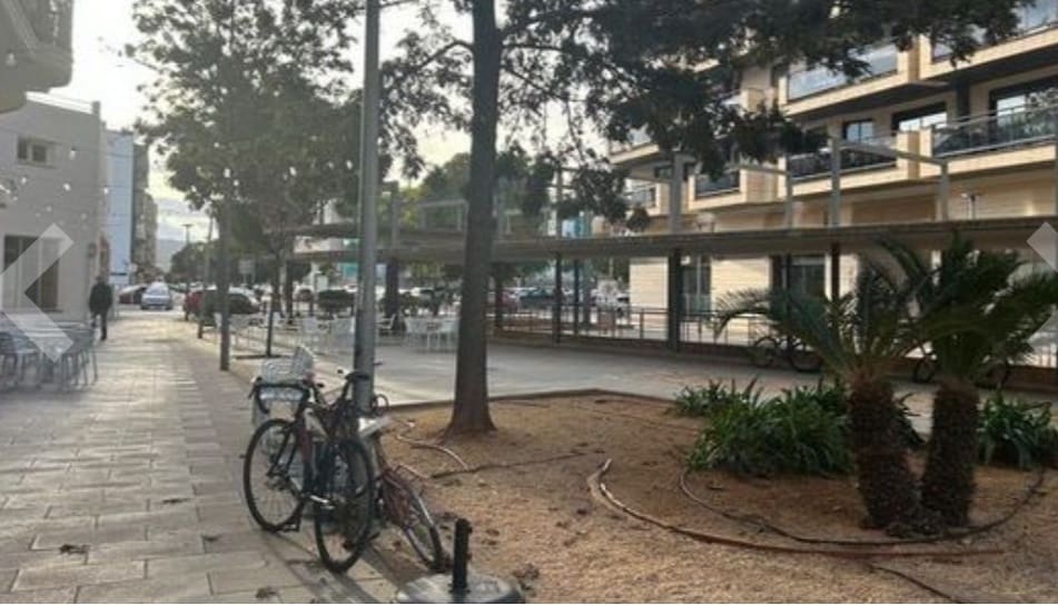 Butik til salg i Denia - € 210.000 (Ref: 9583455)