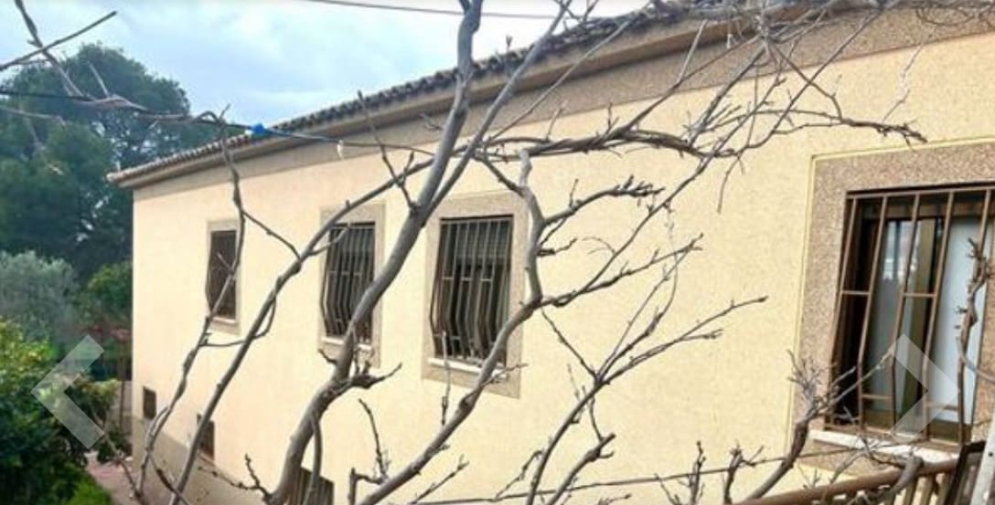 4 makuuhuone Huvila myytävänä paikassa Betera - 550 000 € (Ref: 9585012)