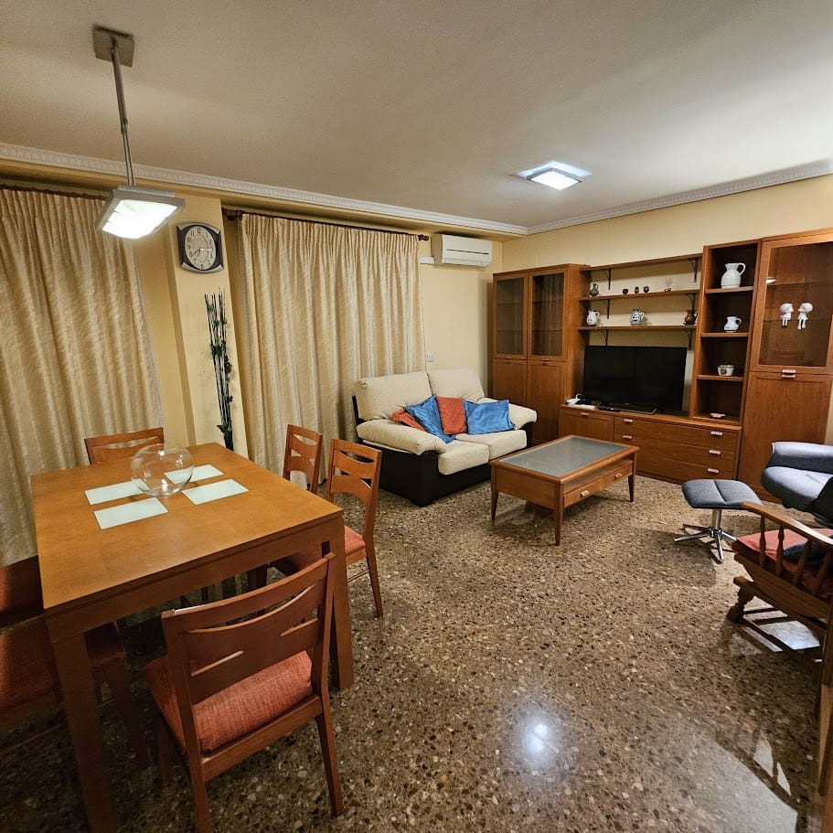 3 Zimmer Wohnung zu verkaufen in Valencia Stadt mit Garage - 290.000 € (Ref: 9590332)