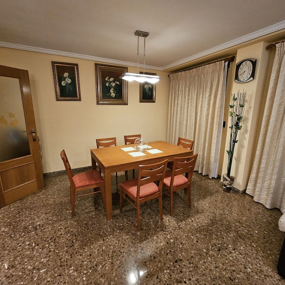 3 Zimmer Wohnung zu verkaufen in Valencia Stadt mit Garage - 290.000 € (Ref: 9590332)