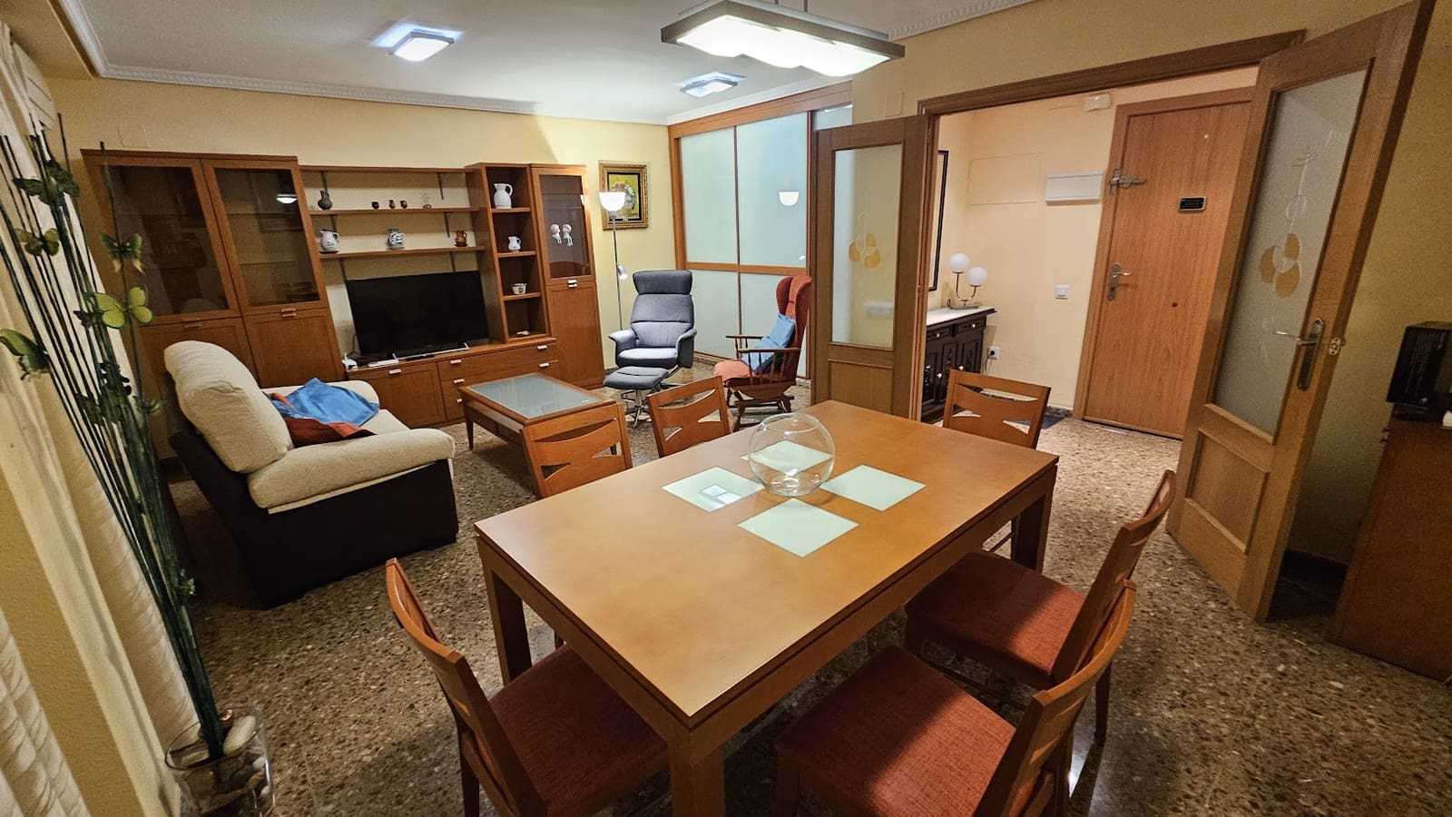 3 Zimmer Wohnung zu verkaufen in Valencia Stadt mit Garage - 290.000 € (Ref: 9590332)