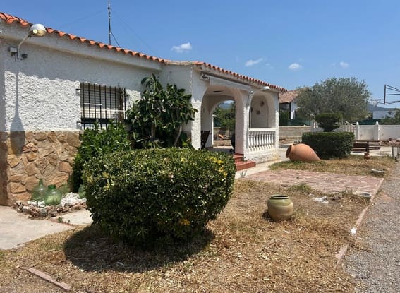 3 makuuhuone Huvila myytävänä paikassa Bétera mukana uima-altaan 
autotalli - 380 000 € (Ref: 9590334)