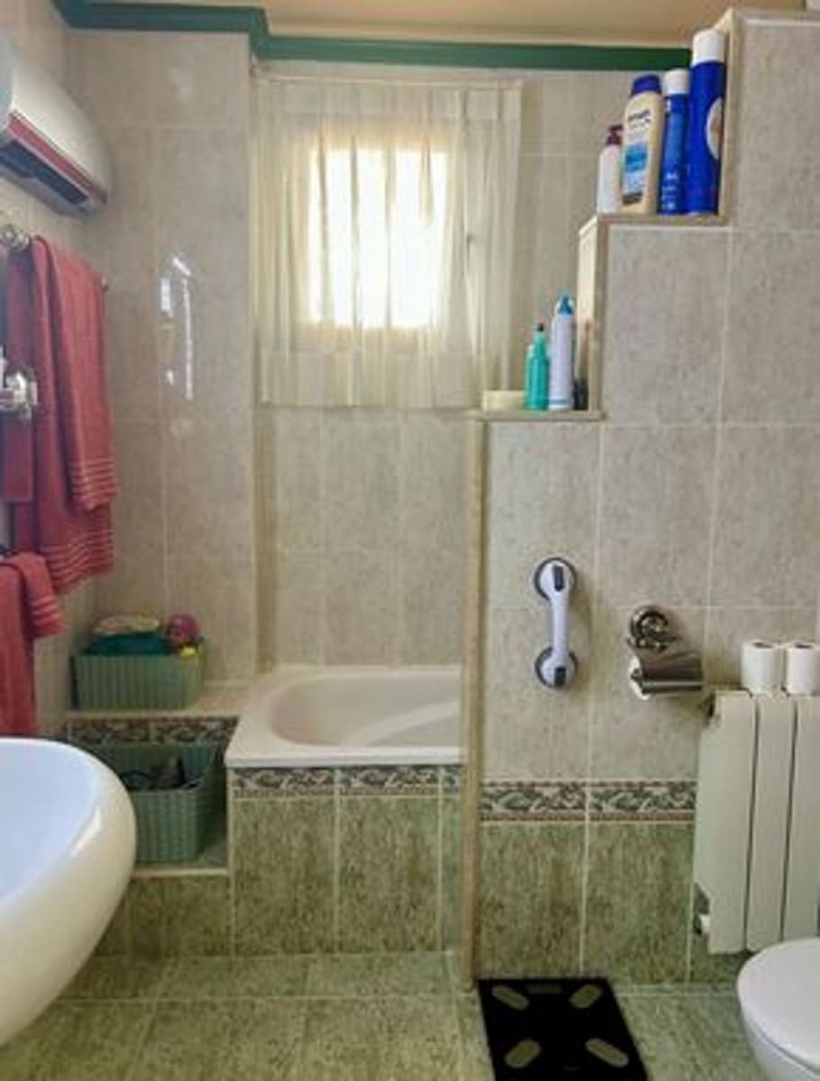 4 chambre Villa/Maison à vendre à Betera avec piscine - 550 000 € (Ref: 9801406)