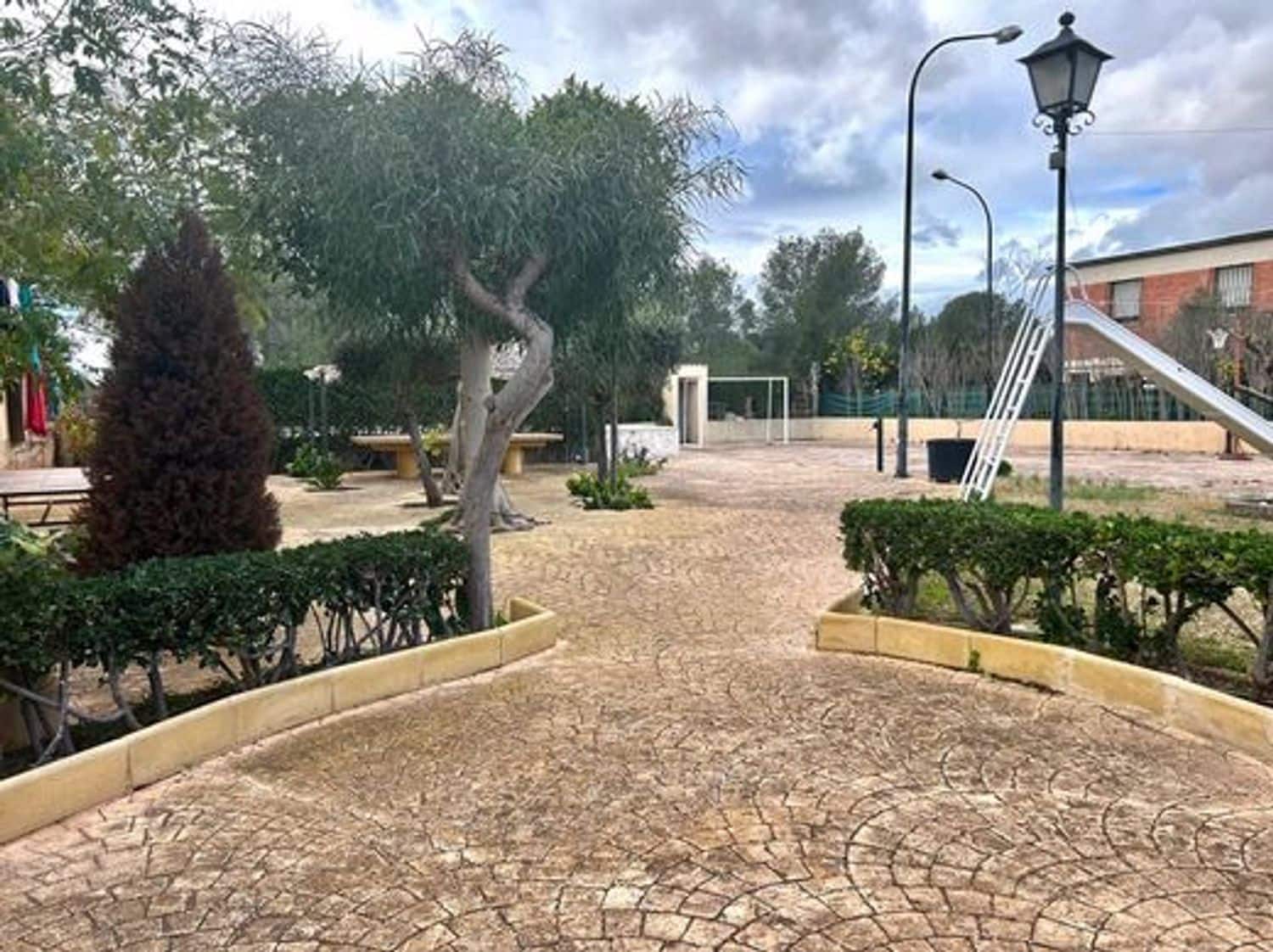 4 chambre Villa/Maison à vendre à Betera avec piscine - 550 000 € (Ref: 9801406)