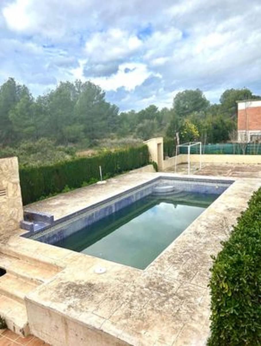 4 bedroom Villa for sale in Betera with pool - € 550,000 (Ref: 9801406)