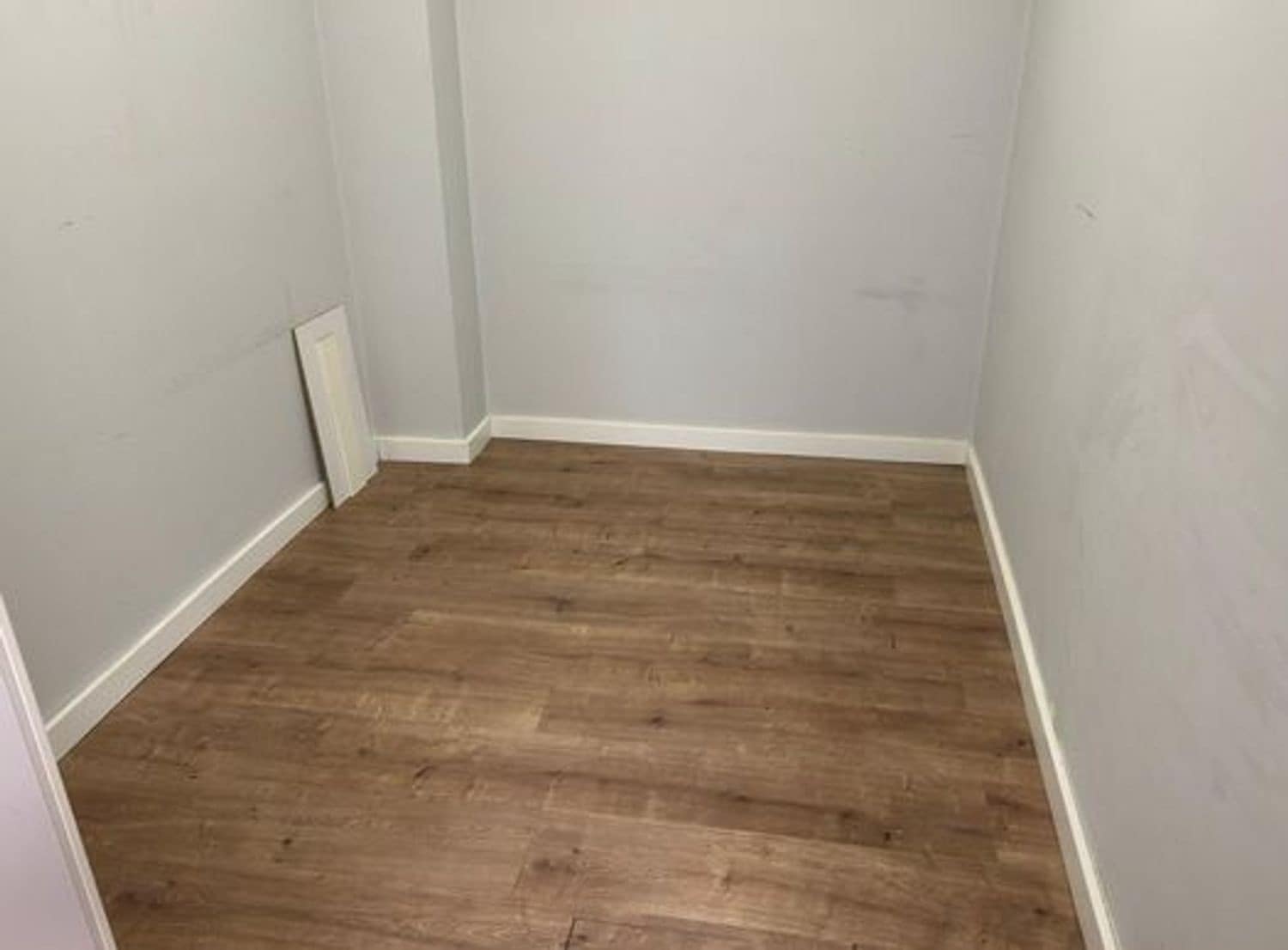 Commerciale in vendita in Valencia citta - 150.000 € (Rif: 9801407)