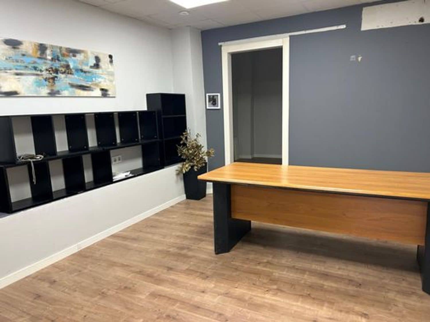 Commerciale in vendita in Valencia citta - 150.000 € (Rif: 9801407)