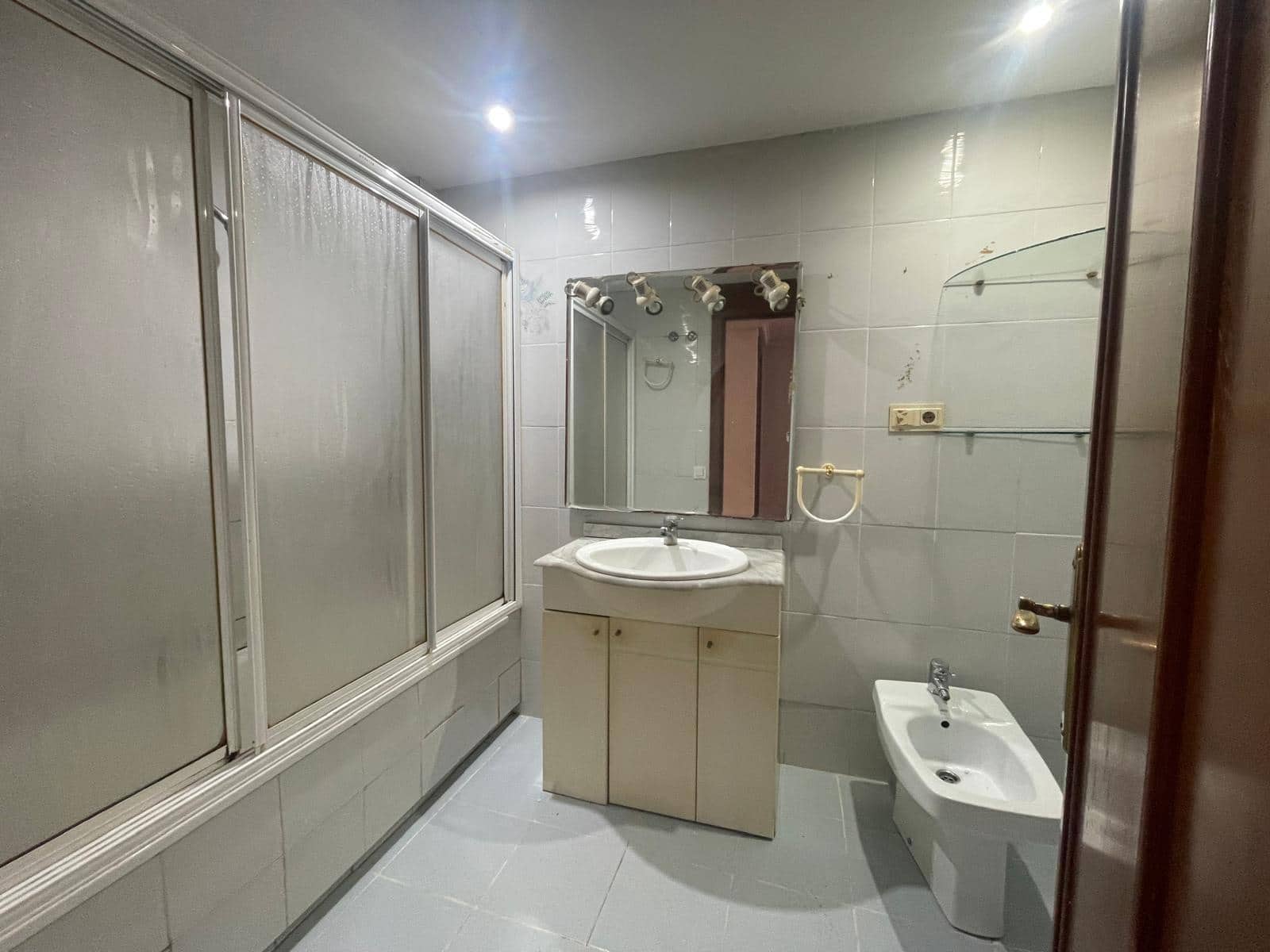 4 chambre Appartement à vendre à Valence ville - 375 000 € (Ref: 9801408)