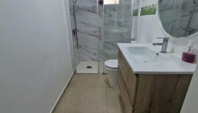 4 quarto Apartamento para venda em Alfafar - 140 000 € (Ref: 9801409)
