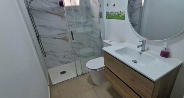 4 quarto Apartamento para venda em Alfafar - 140 000 € (Ref: 9801409)