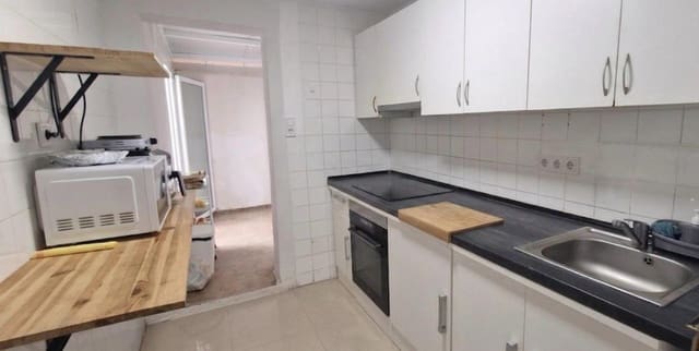 4 quarto Apartamento para venda em Alfafar - 140 000 € (Ref: 9801409)