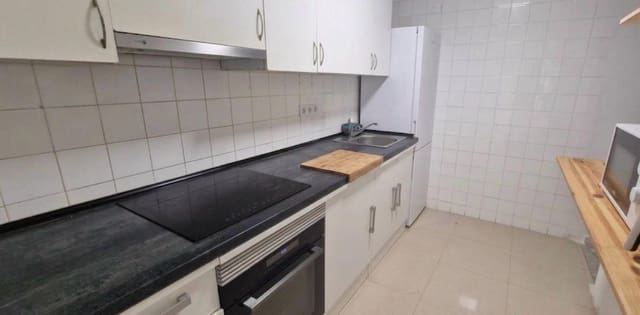 4 quarto Apartamento para venda em Alfafar - 140 000 € (Ref: 9801409)