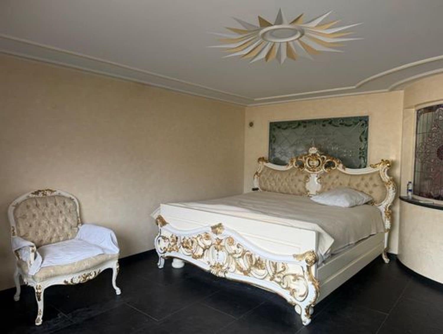 5 soveværelse Villa til salg i Picanya med swimmingpool - € 975.000 (Ref: 9801411)