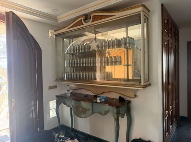 5 soveværelse Villa til salg i Picanya med swimmingpool - € 975.000 (Ref: 9801411)